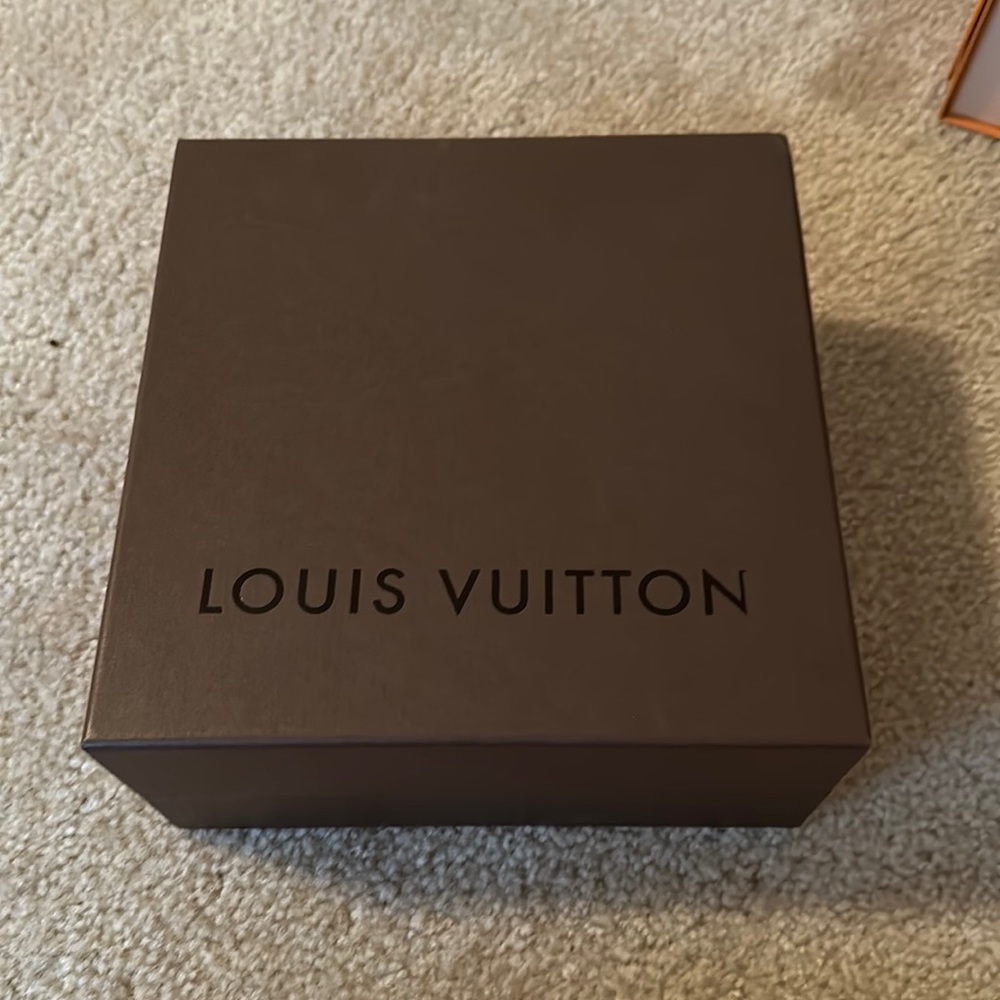 Louis Vuitton box authentic classic box